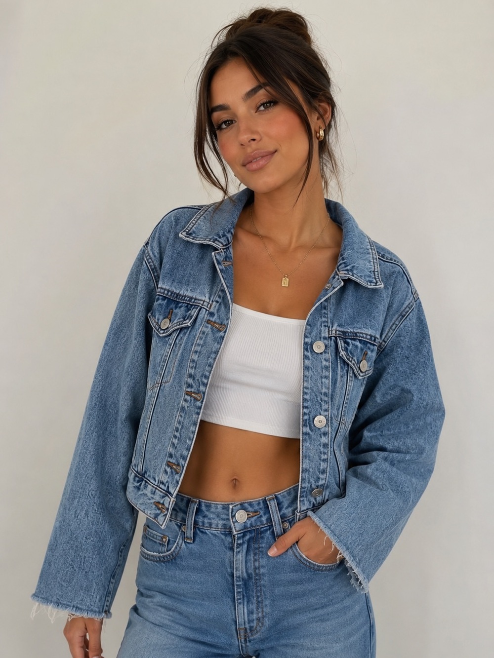 Topshop oversized Light Blue Cropped Denim Jacket Raw Sleeves size 4